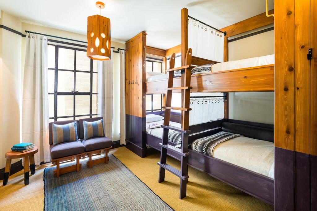 o que é hostel e dormitório compartilhado