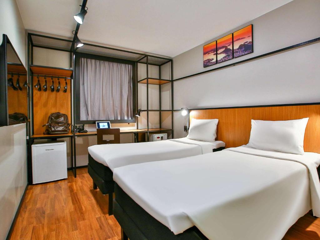 quarto do hotel ibis copacabana